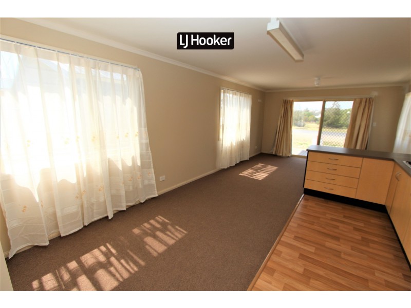 13 Albury Street, Inverell NSW 2360
