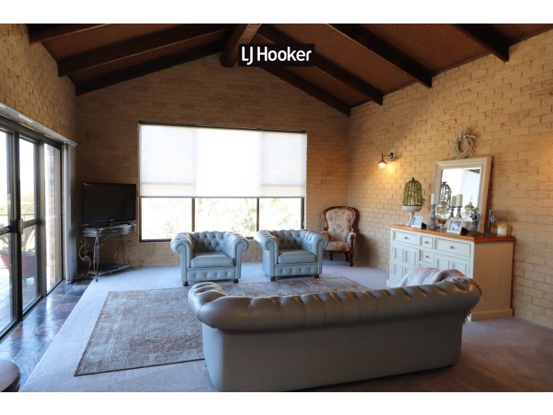 54 Gordon Street, Inverell NSW 2360