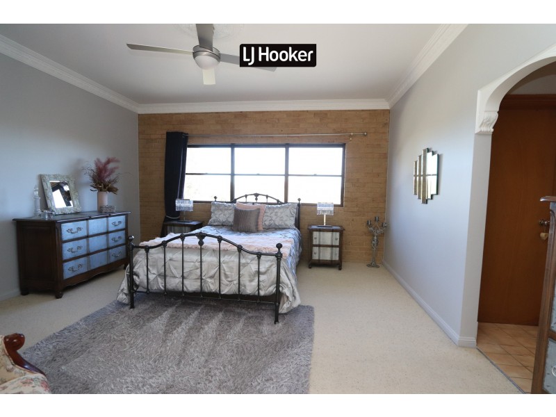 54 Gordon Street, Inverell NSW 2360