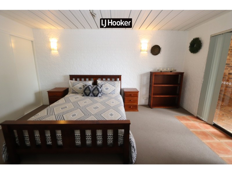 54 Gordon Street, Inverell NSW 2360