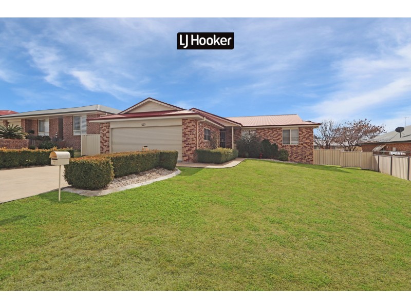 3 Crestview Place, Inverell NSW 2360