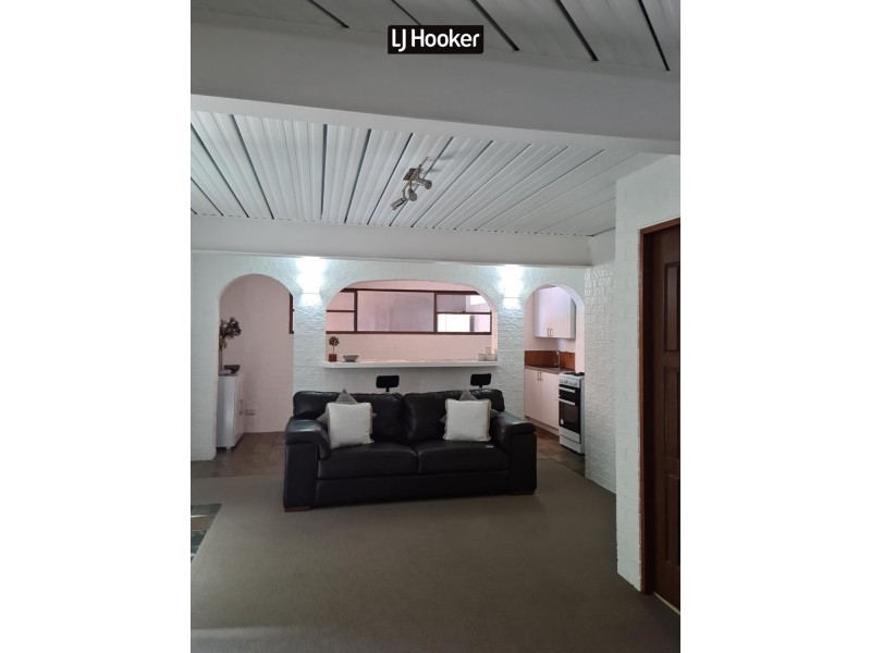 54 Gordon Street, Inverell NSW 2360