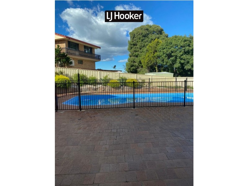 54 Gordon Street, Inverell NSW 2360
