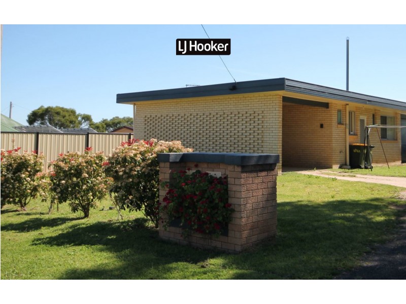 2/76A Wood Street, Inverell NSW 2360