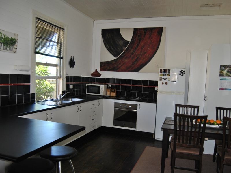 22 Chester Street, Inverell NSW 2360