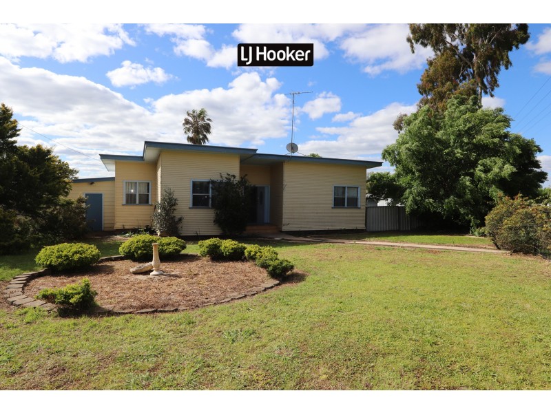 88 Wood Street, Inverell NSW 2360