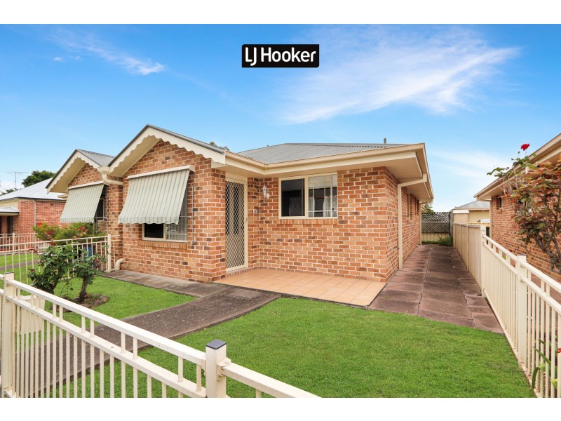 7/20 Henderson Street, Inverell NSW 2360
