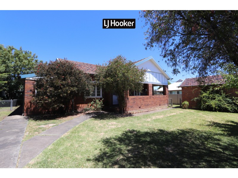 43 Ross Street, Inverell NSW 2360