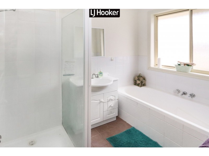 22 Kingfisher Drive, Inverell NSW 2360