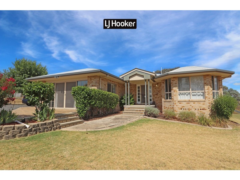 58 Osterley Terrace, Inverell NSW 2360