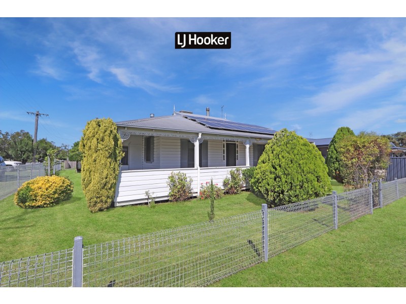 105 Mansfield Street, Inverell NSW 2360
