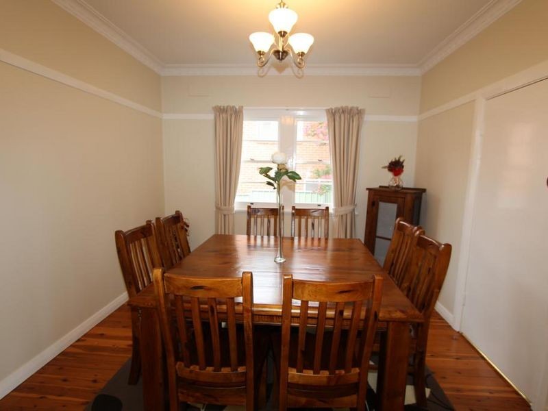 15 Clive Street, Inverell NSW 2360