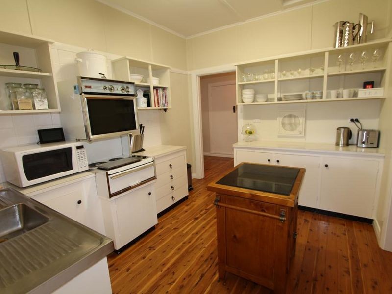 15 Clive Street, Inverell NSW 2360