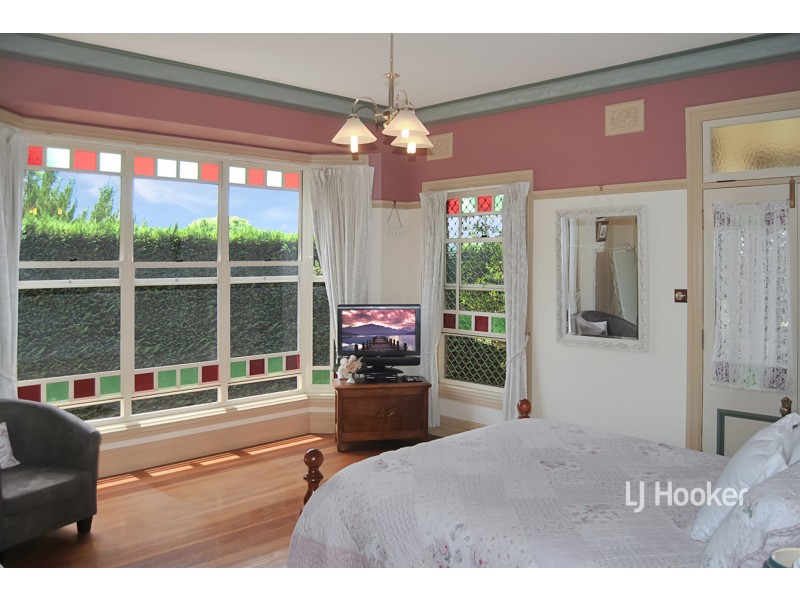 79 Gordon Street, Inverell NSW 2360