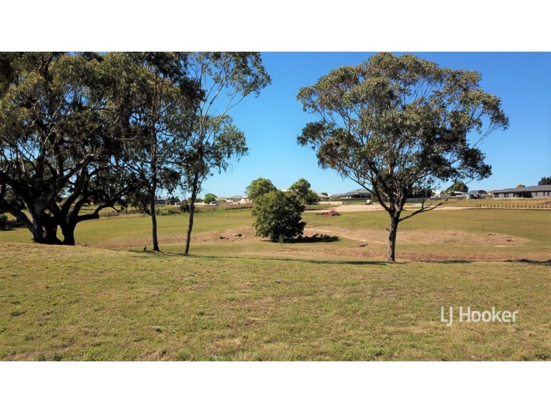 15 Oakland Lane, Inverell NSW 2360