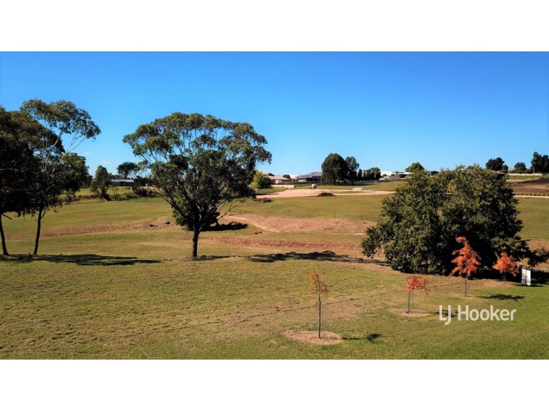 15 Oakland Lane, Inverell NSW 2360