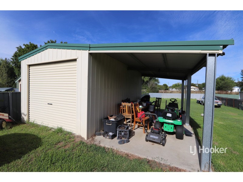 12 Rosslyn Street, Inverell NSW 2360