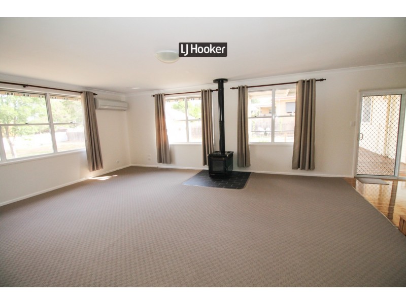 43 Brae Street, Inverell NSW 2360