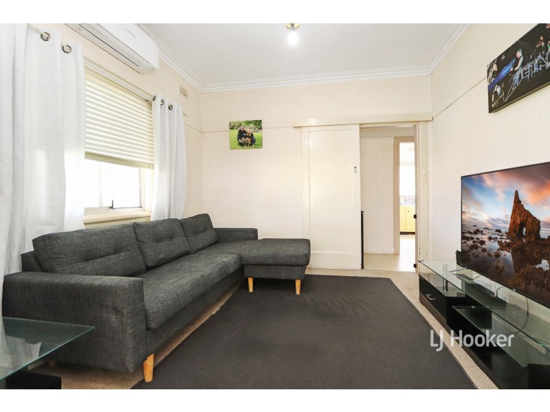 84 Granville Street, Inverell NSW 2360