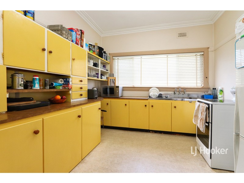 84 Granville Street, Inverell NSW 2360