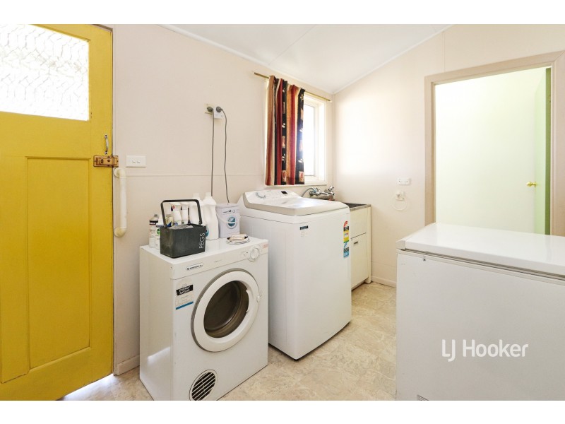 84 Granville Street, Inverell NSW 2360