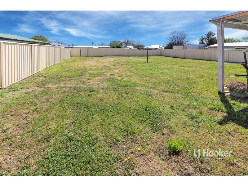84 Granville Street, Inverell NSW 2360