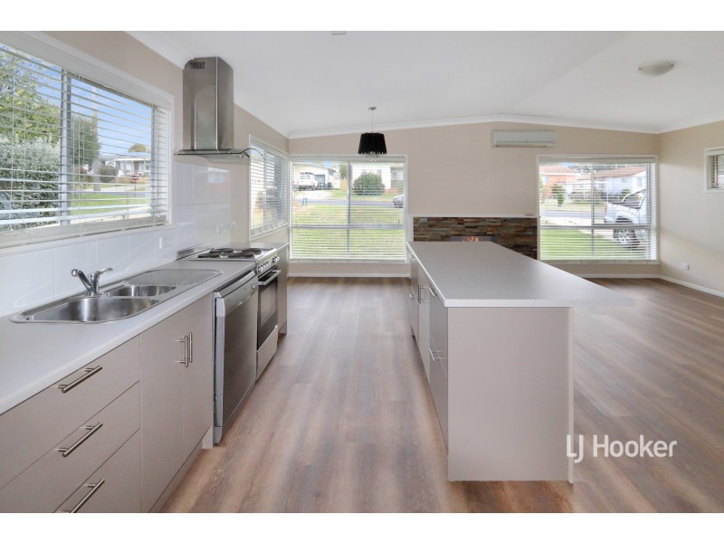 74 Short Street, Inverell NSW 2360