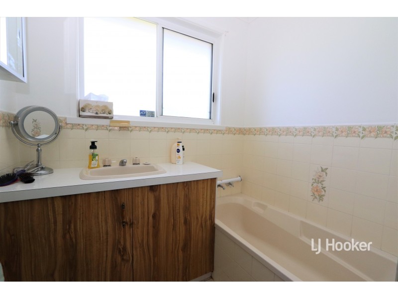 71 Wood Street, Inverell NSW 2360