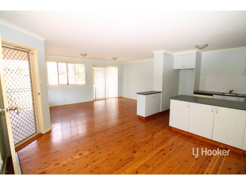 2B Crestview Place, Inverell NSW 2360