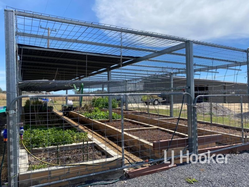 21 Windoona Drive, Inverell NSW 2360