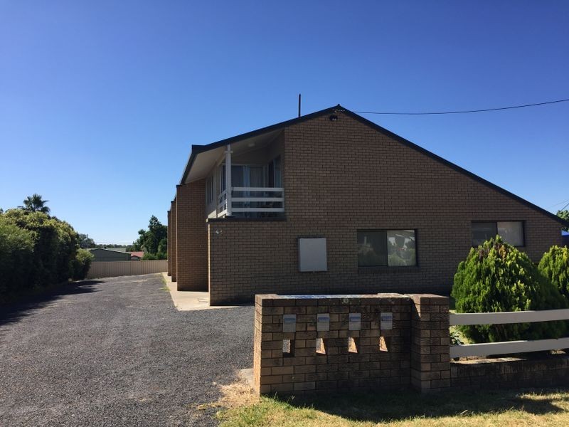 2/46 Greaves Street, Inverell NSW 2360