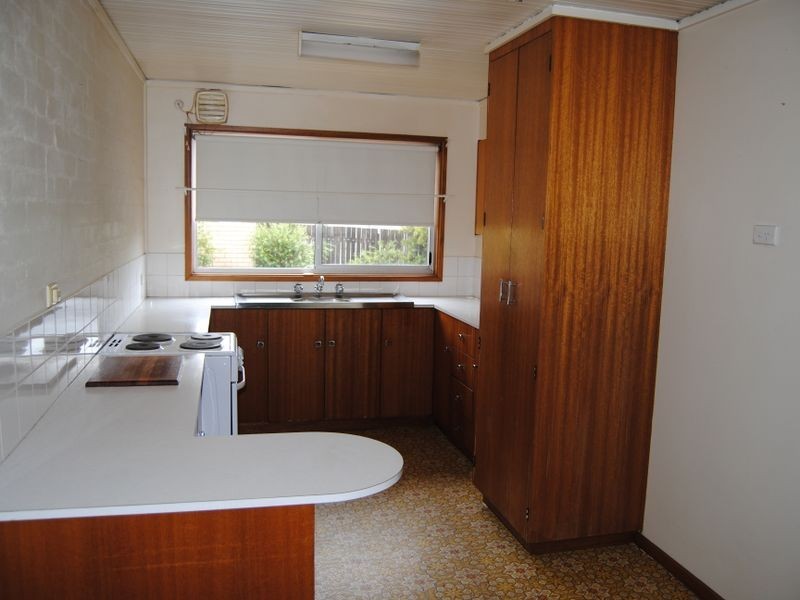 2/46 Greaves Street, Inverell NSW 2360