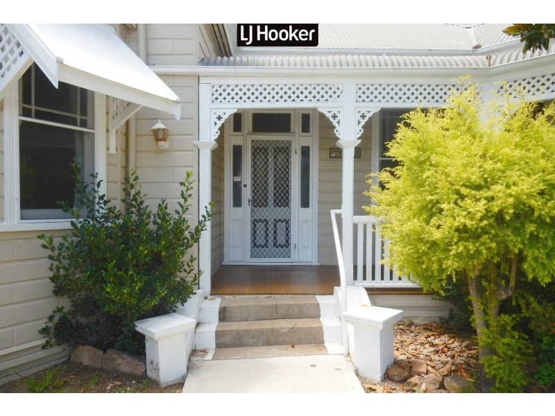 19 Chester Street, Inverell NSW 2360