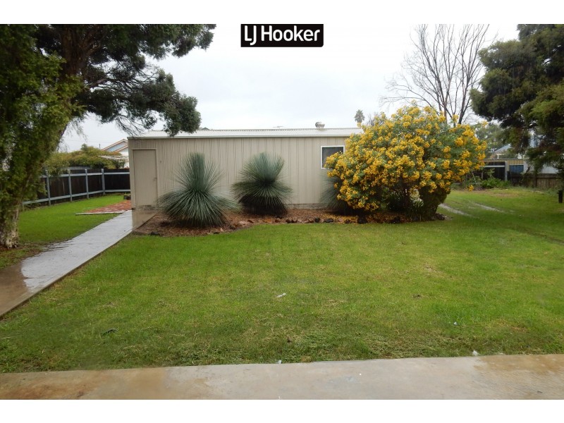 19 Chester Street, Inverell NSW 2360