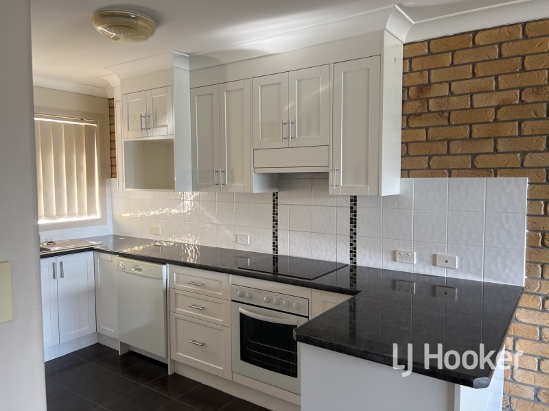 37A Queens Terrace, Inverell NSW 2360