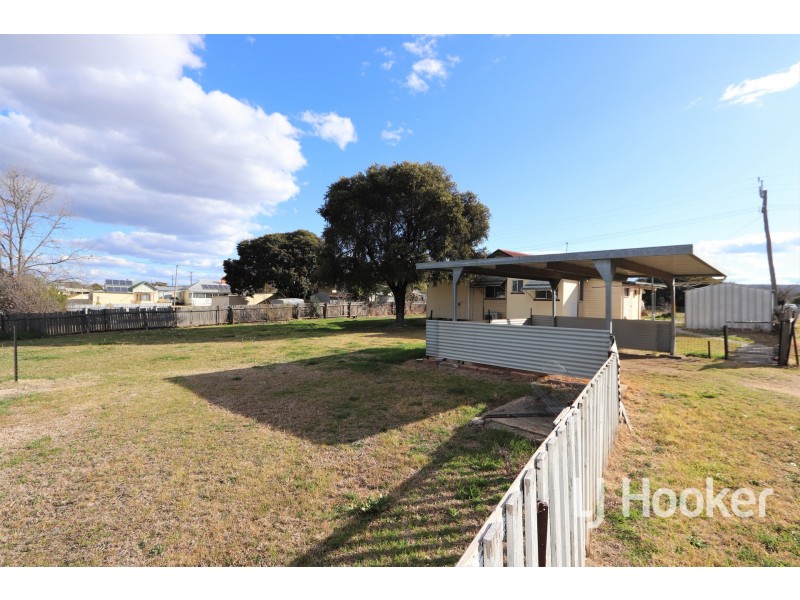 8 Cameron Street, Inverell NSW 2360