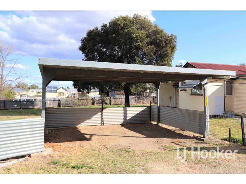 8 Cameron Street, Inverell NSW 2360