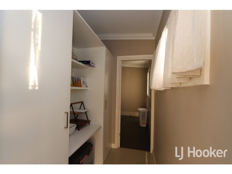 16 Bennett Street, Inverell NSW 2360