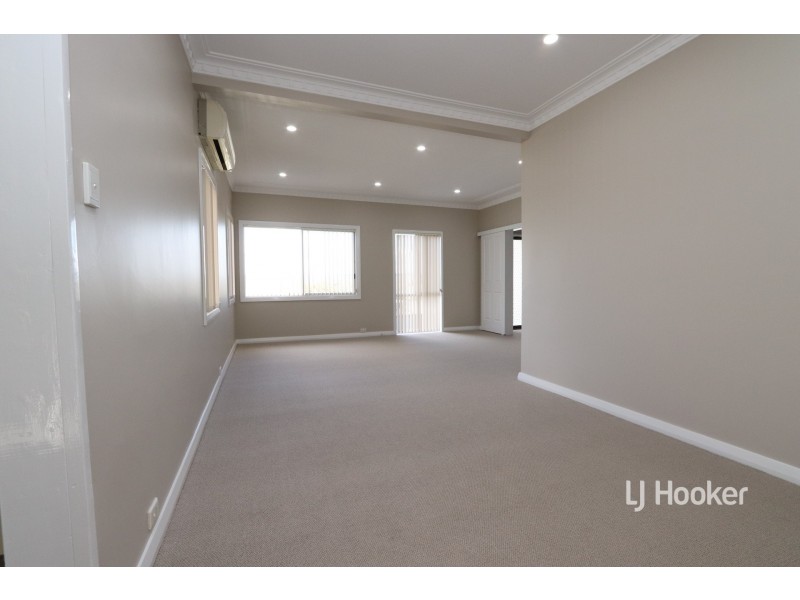 23 Froude Street, Inverell NSW 2360