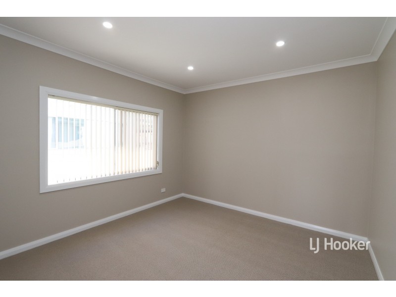 23 Froude Street, Inverell NSW 2360