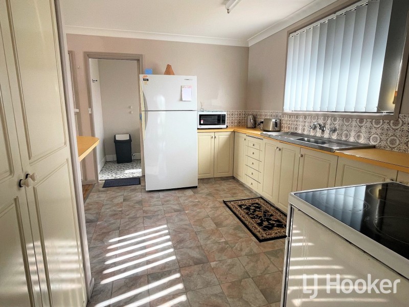 30 May Street, Inverell NSW 2360