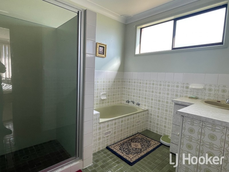 30 May Street, Inverell NSW 2360