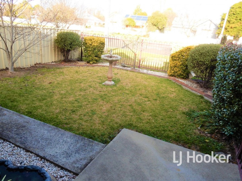 2/34 Ross Street, Inverell NSW 2360