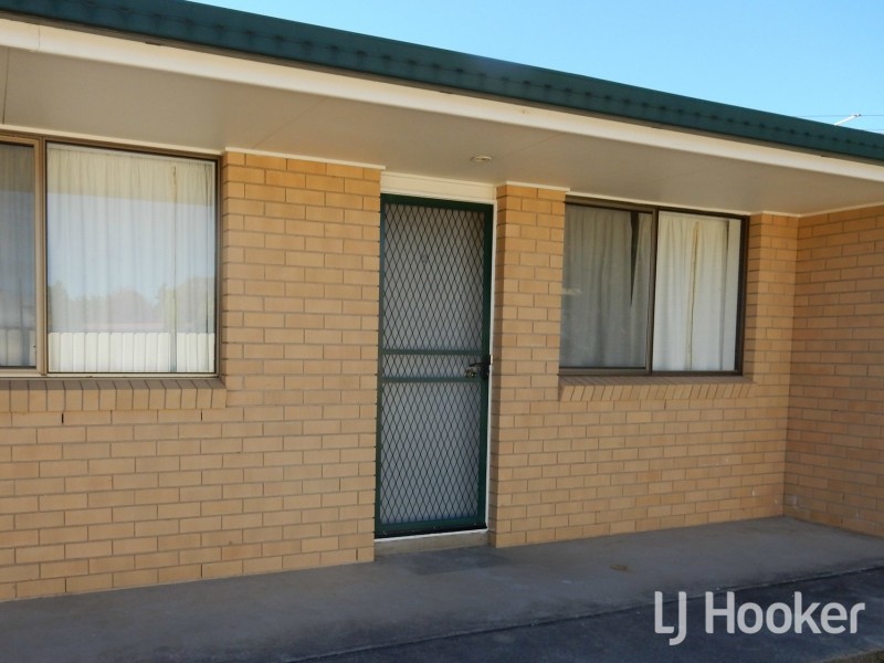 2/15 Greaves Street, Inverell NSW 2360