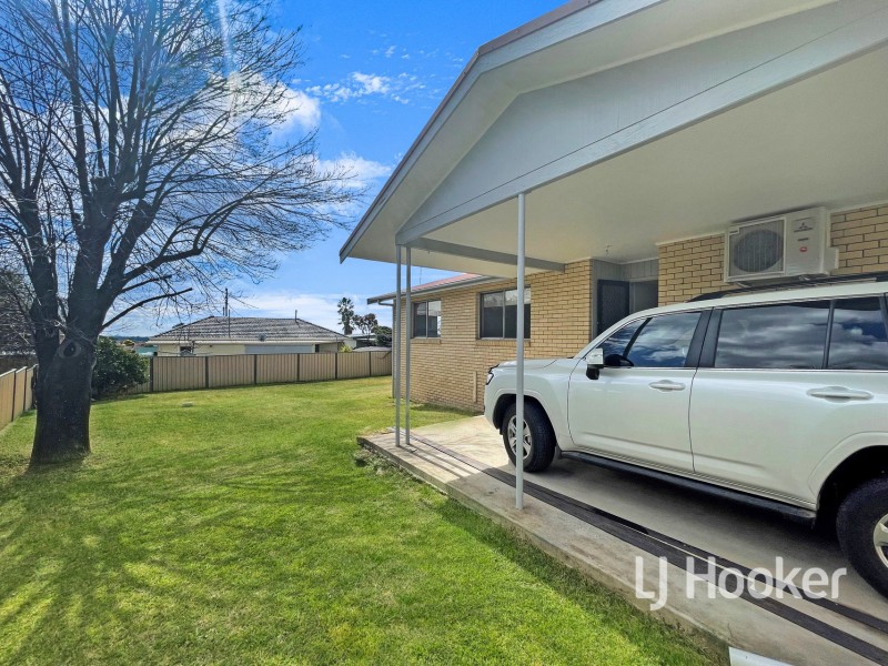 19 Lauder Street, Inverell NSW 2360
