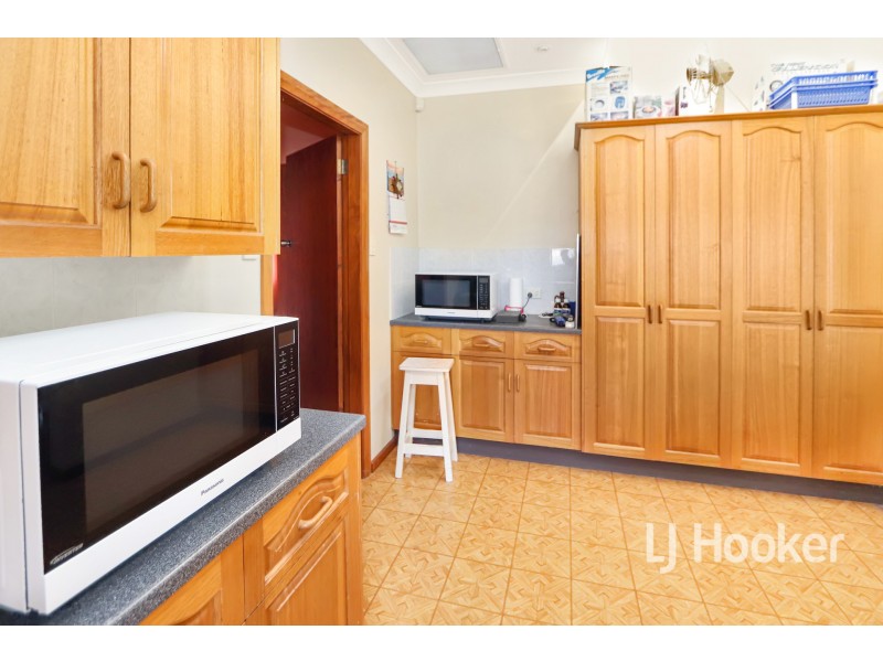 74 Lewin Street, Inverell NSW 2360