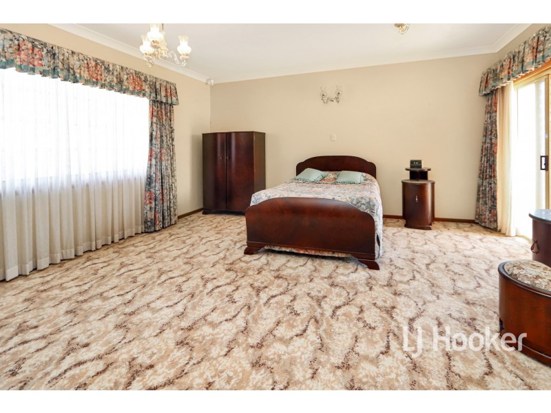 74 Lewin Street, Inverell NSW 2360