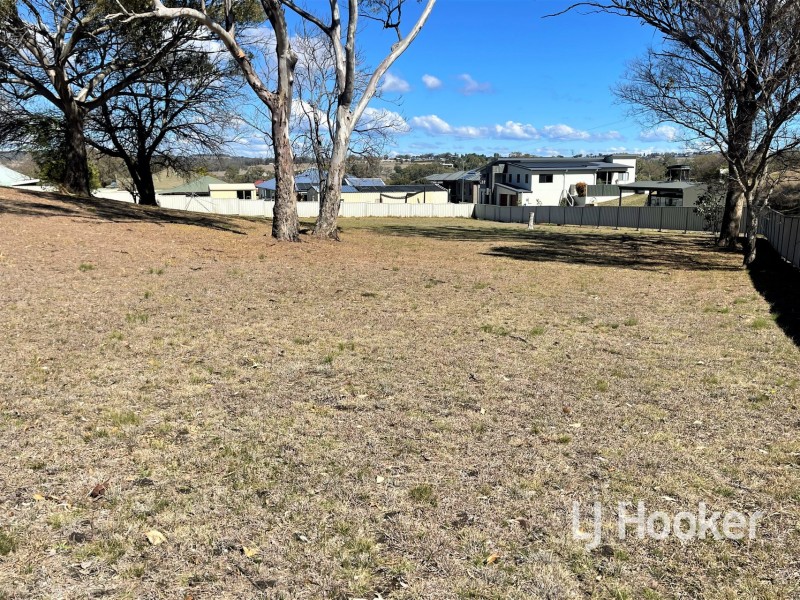 74 Lewin Street, Inverell NSW 2360