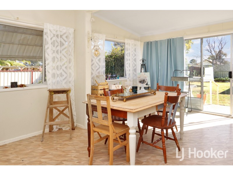 4 Albert Street, Inverell NSW 2360