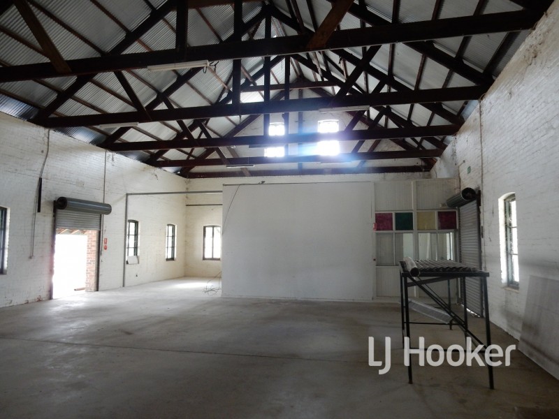 2 Ring Street, Inverell NSW 2360